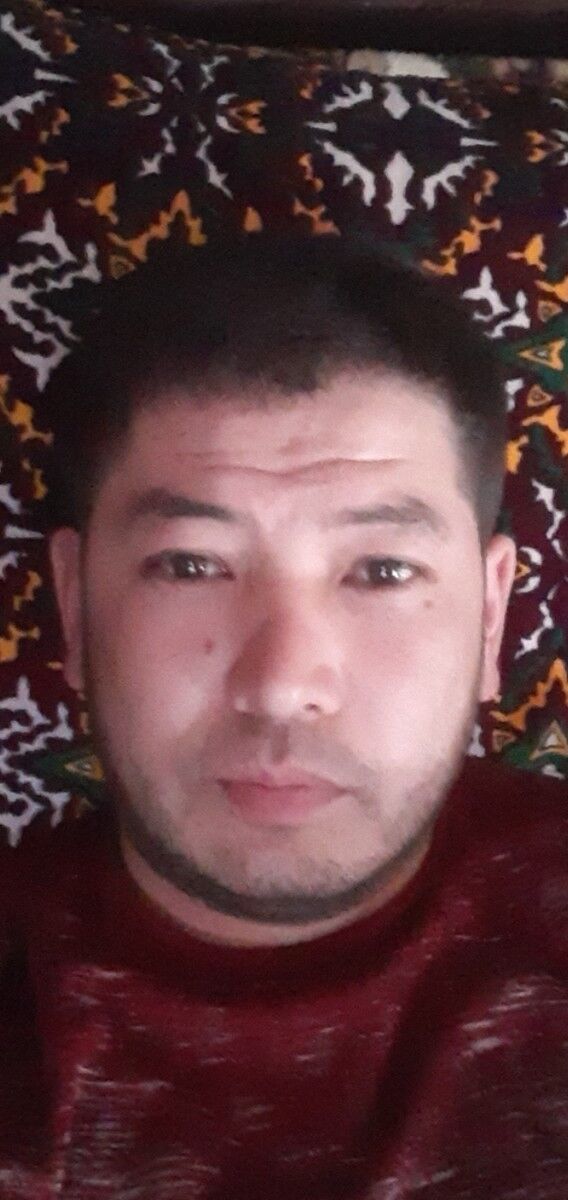  18819901  Rovshan, 36 ,    