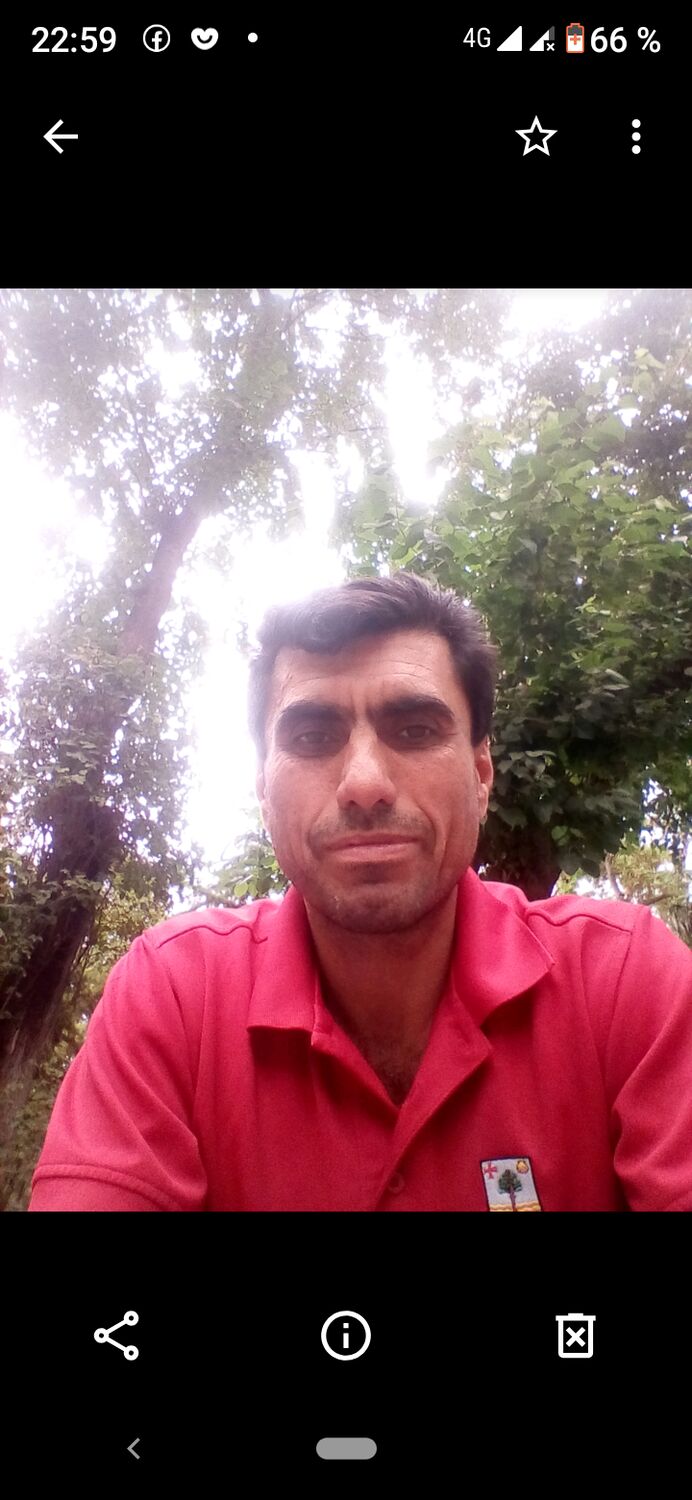  29208161  Jamal, 40 ,    -