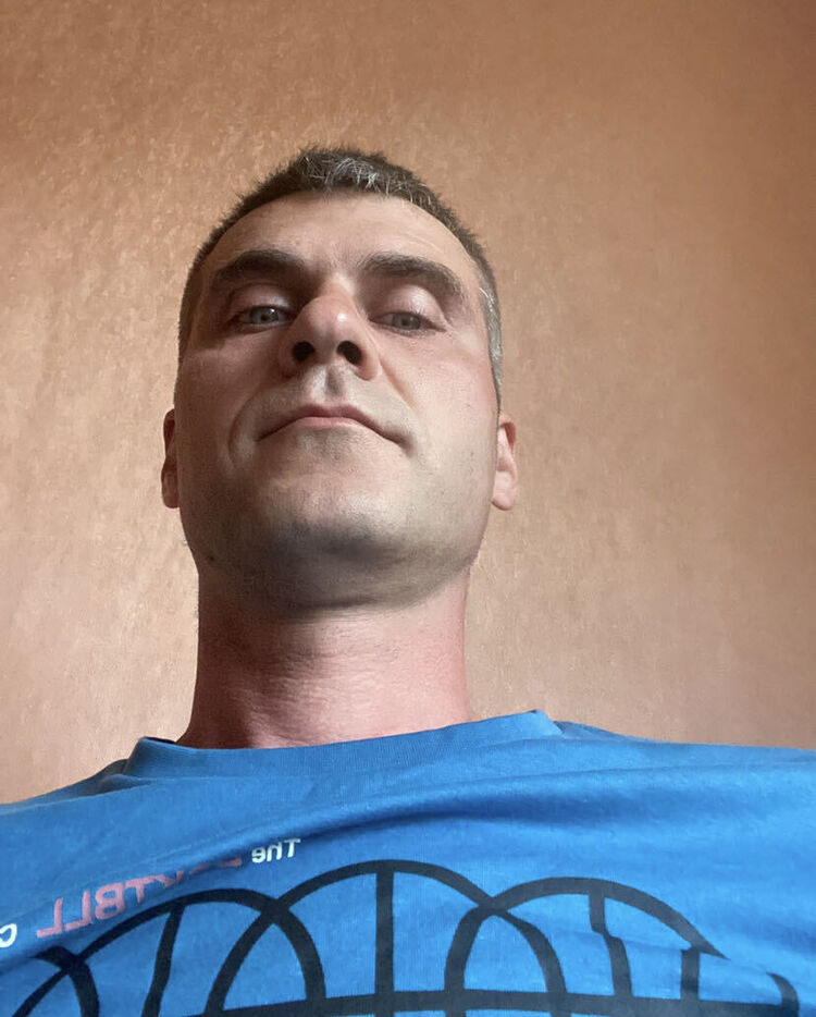  40147581  , 43 ,    