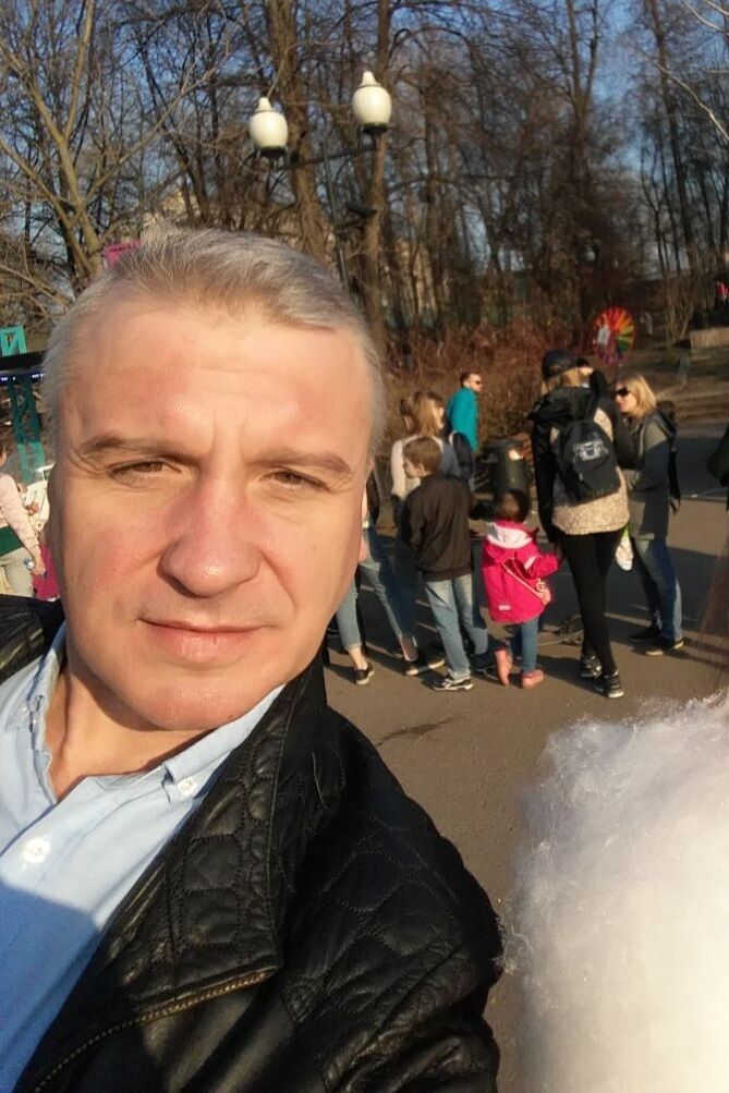  50857291  Sergey, 53 ,    