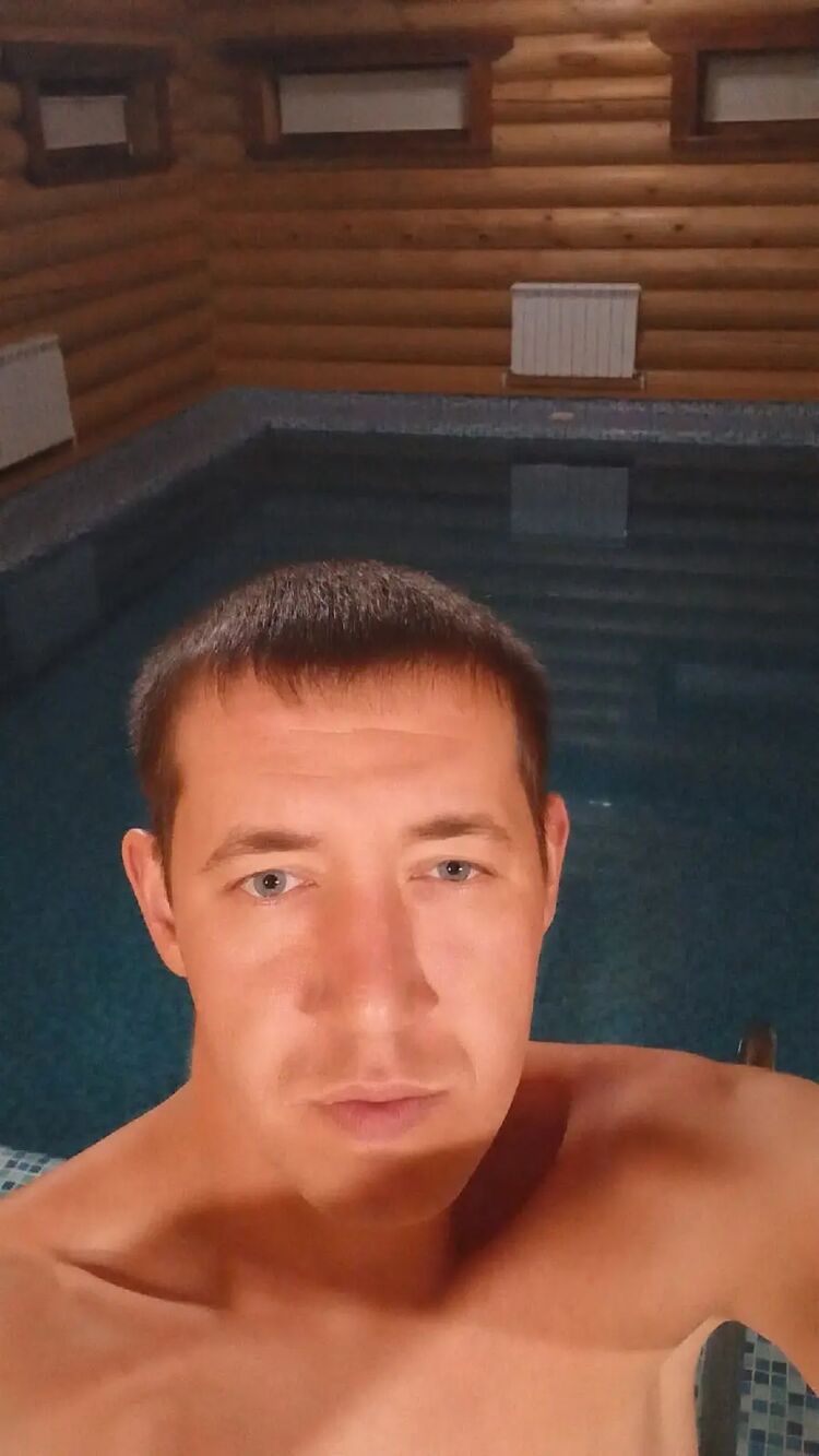  ,   Evgeny, 37 ,   ,   