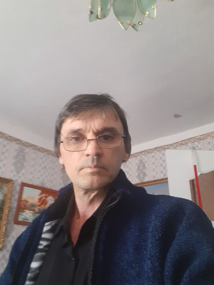  26073061  , 54 ,    
