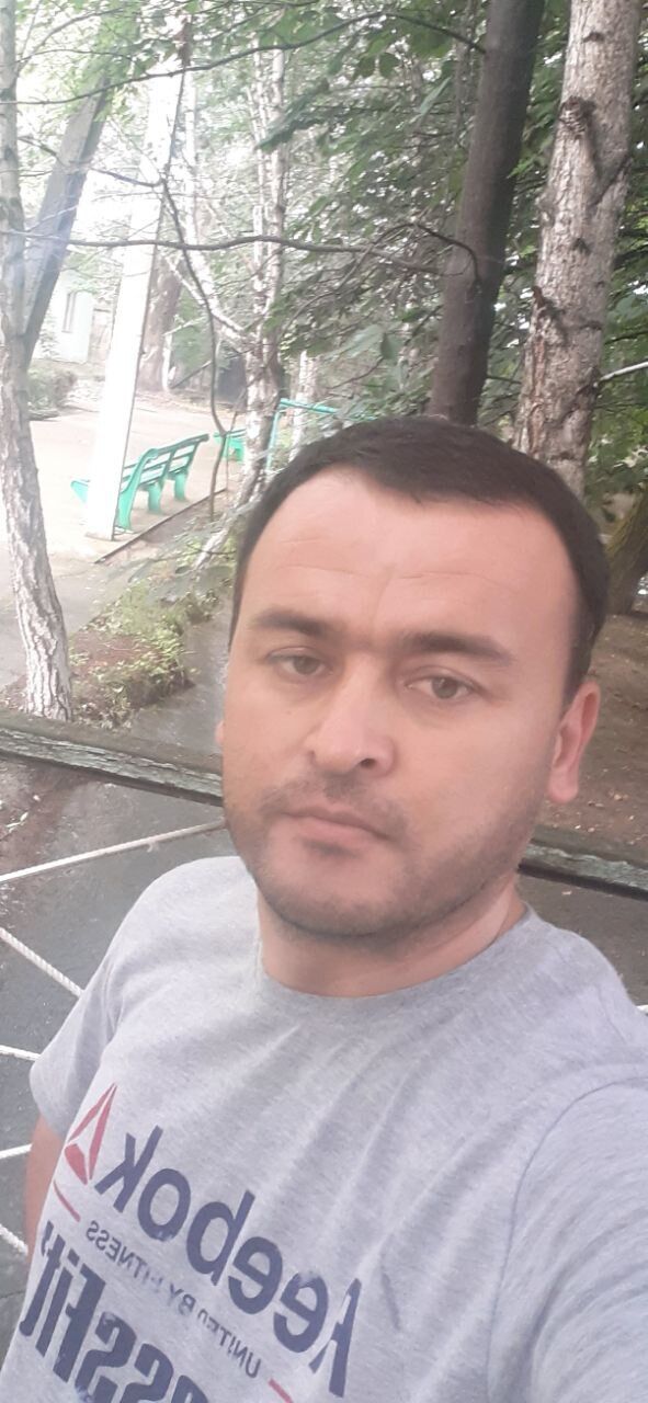  33869171  Avazbek, 39 ,    