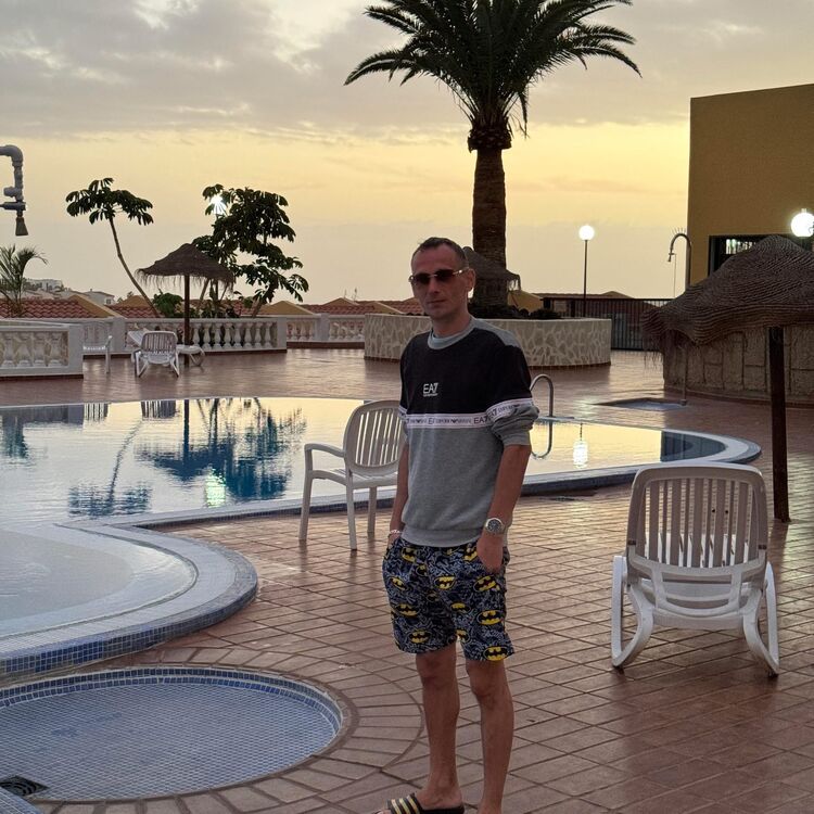  ,   Jonny, 34 ,   ,   , c , 