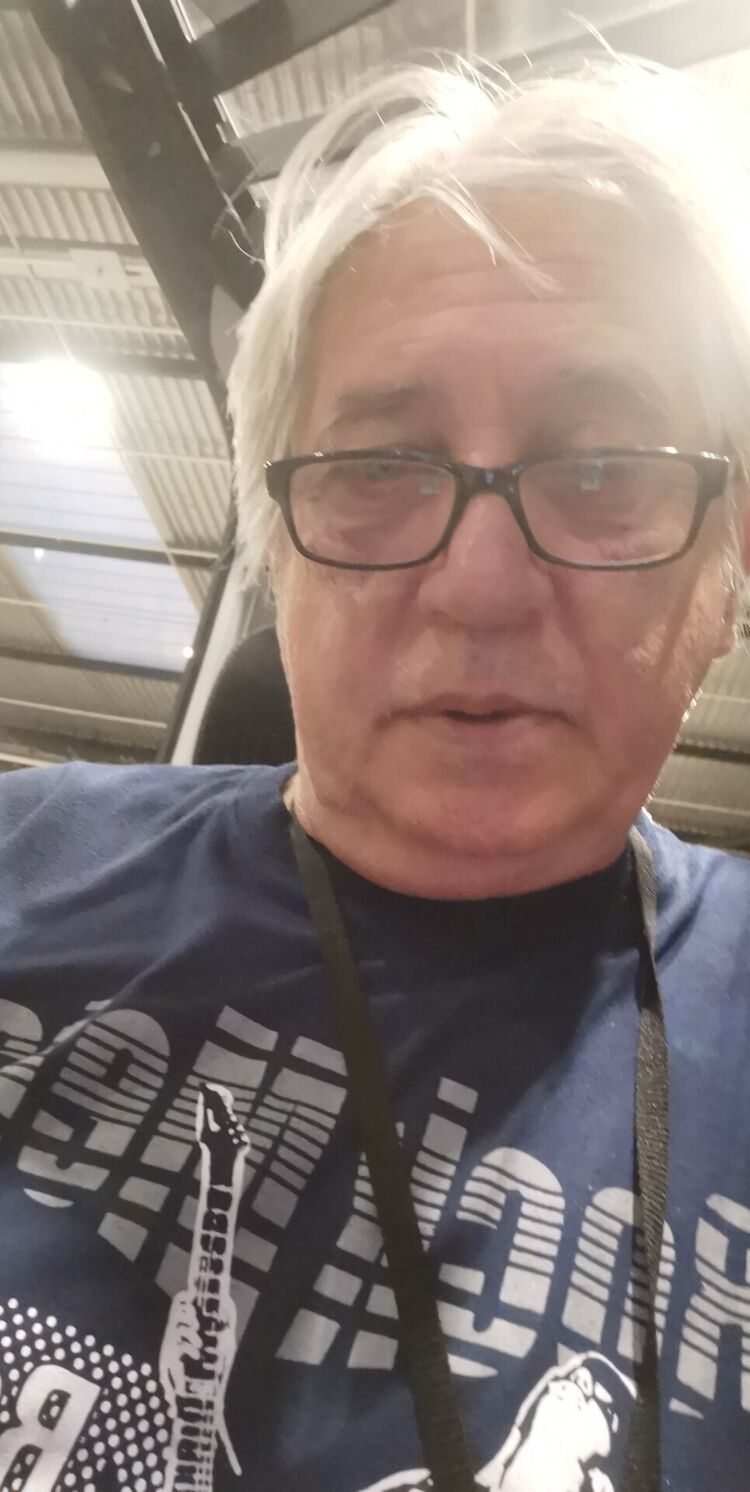  45438741  Stefan, 62 ,    Kettering