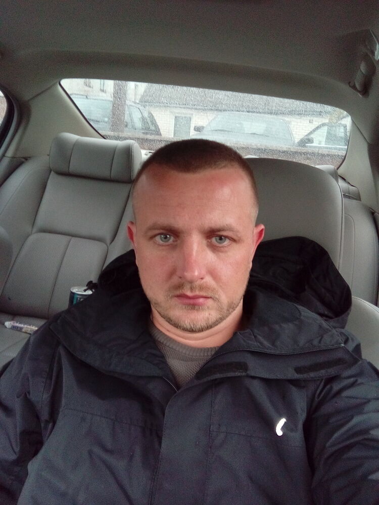  13738011  , 40 ,    