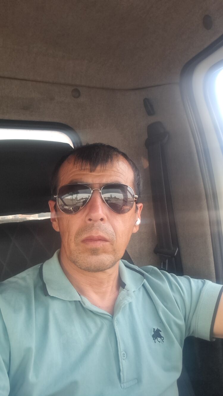  35390981  Murod, 49 ,    