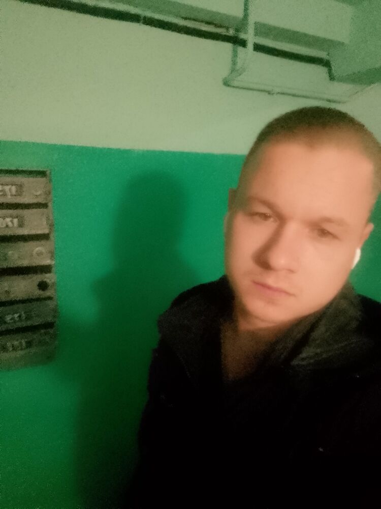  31978801  Sergey, 25 ,    