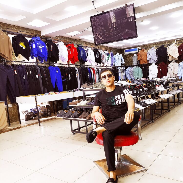  ,   Elnur, 24 ,   ,   