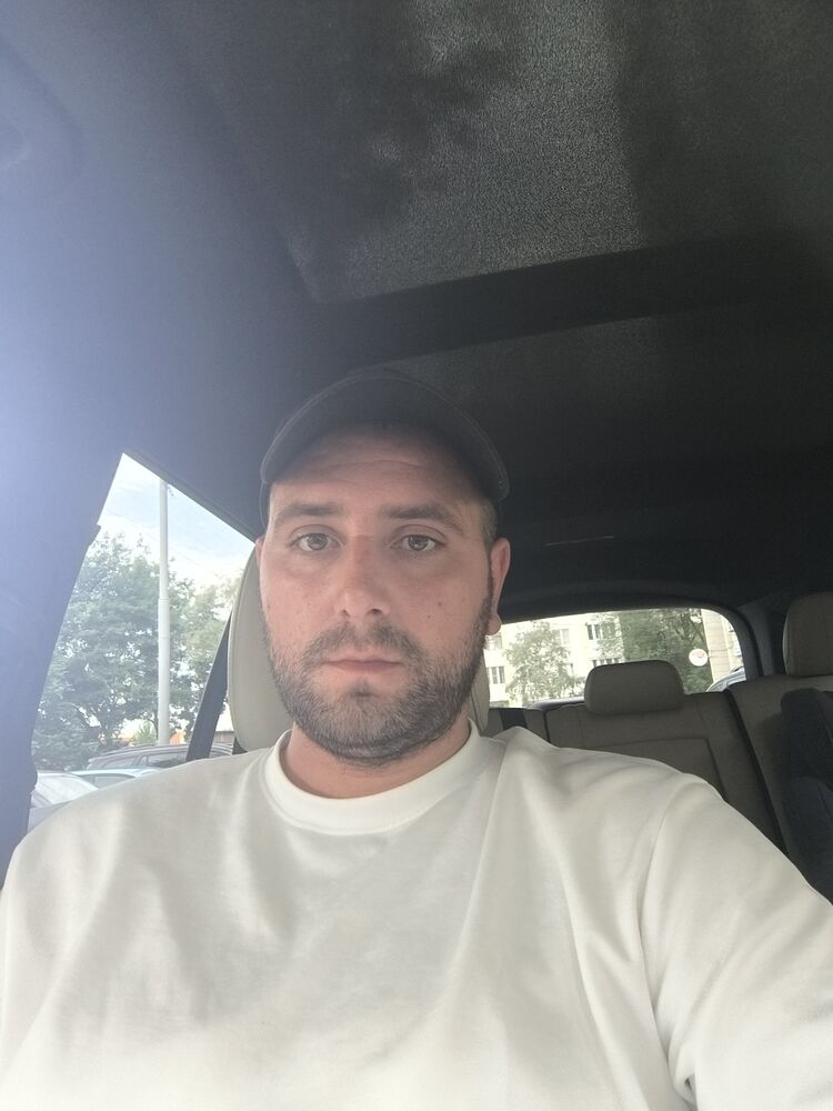 52743311  , 29 ,    