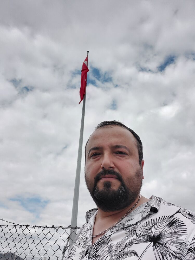  ,   Ezel, 37 ,   ,   
