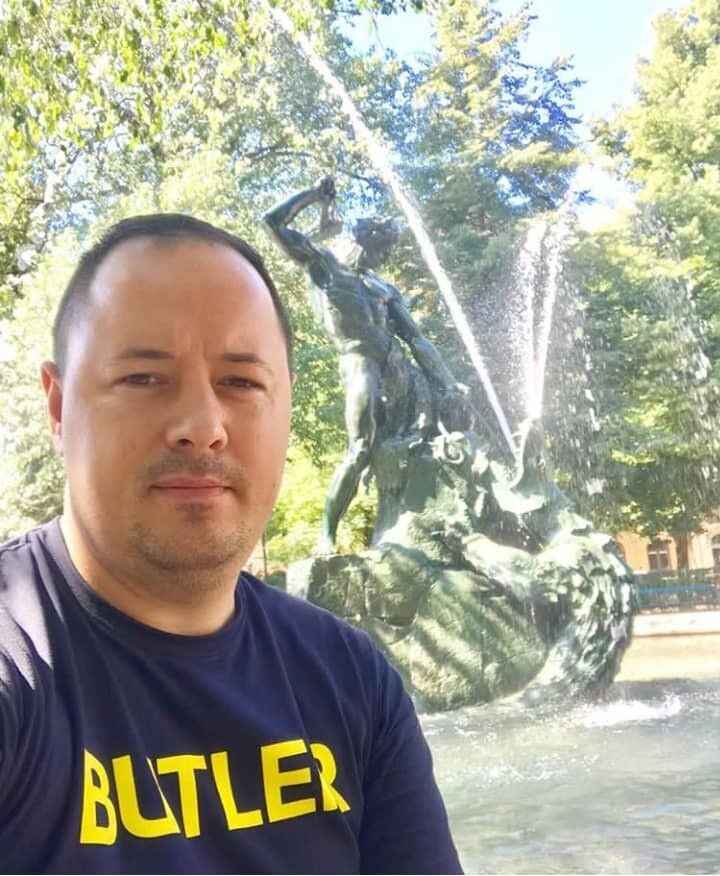  ,   Paul, 57 ,   ,   , c 