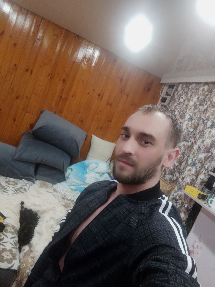  52789071  , 33 ,    