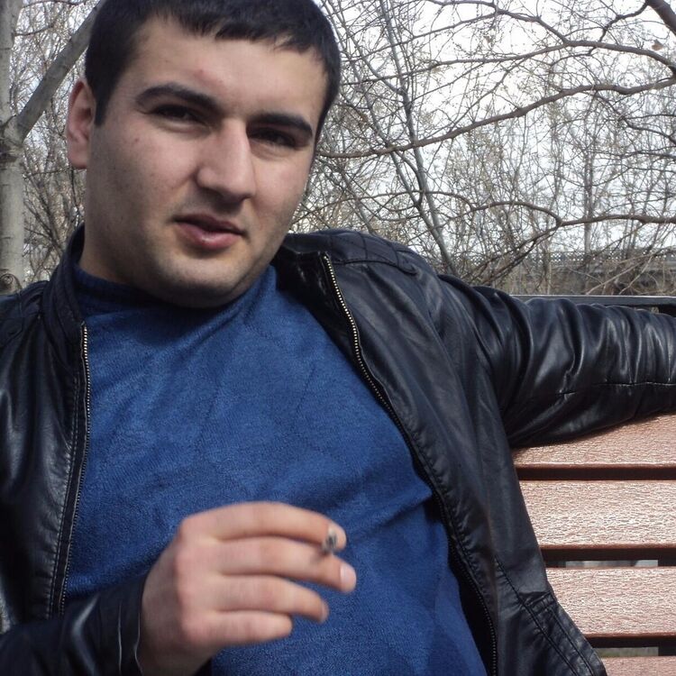 ���� 19949031 ������� Karo, 36 ���, ���� ���������� � �������