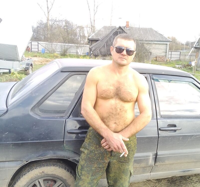  ,   Sergej, 43 ,   ,   , c 