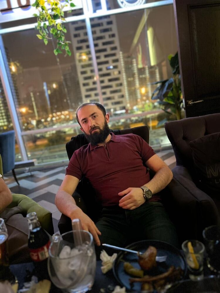  51097821  Taymuraz, 30 ,    