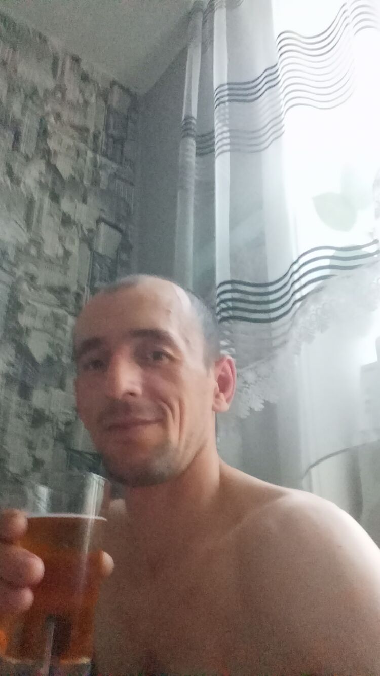  29809271  Alexey, 42 ,    