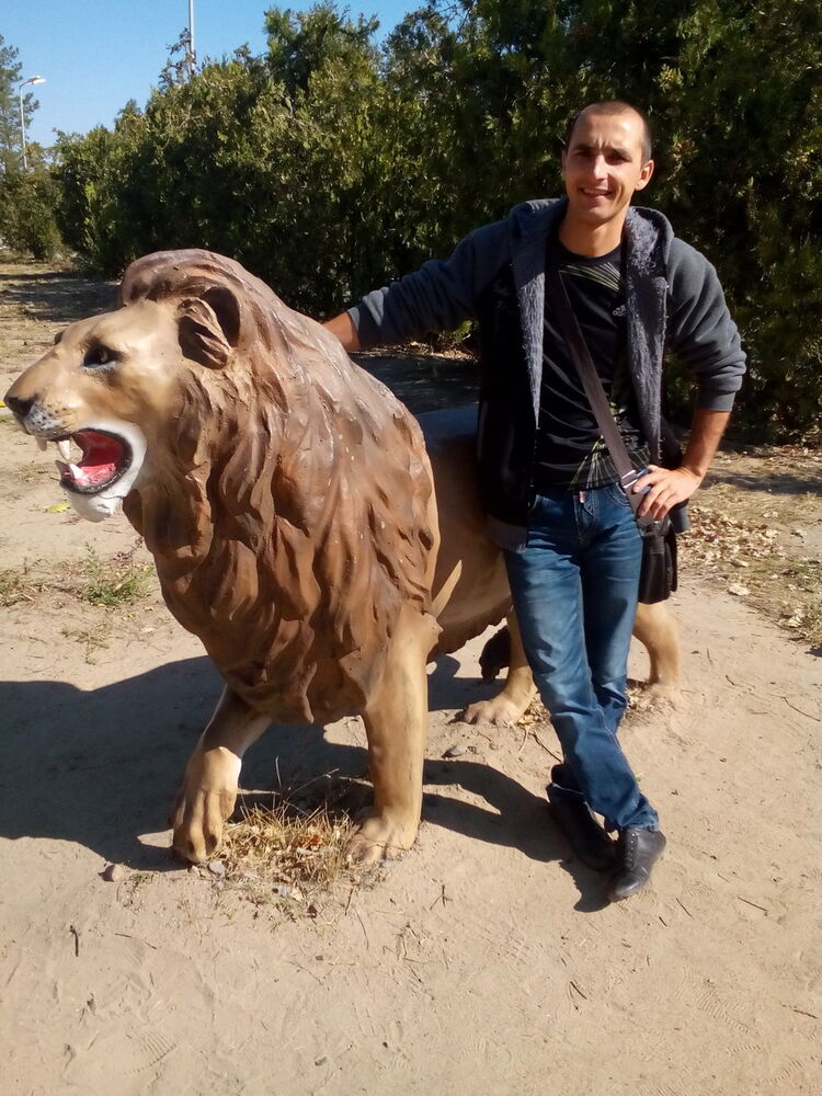  ,   Oleg, 37 ,     , c 