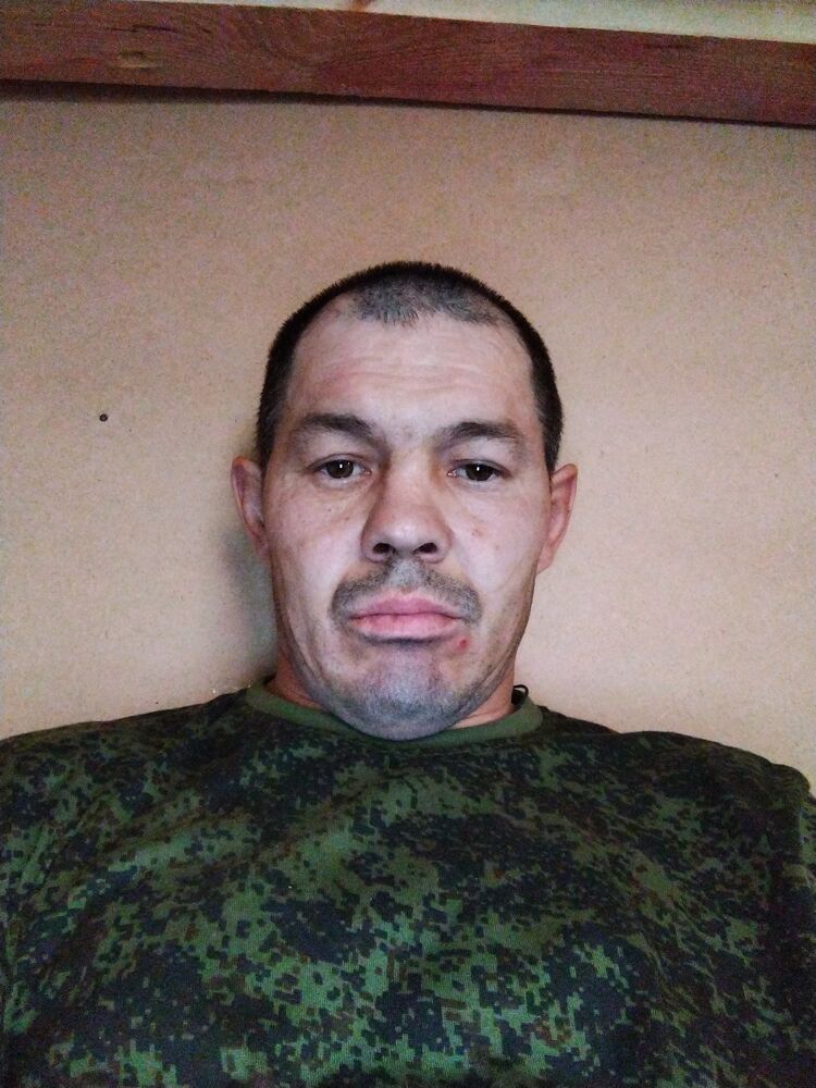  37135281  , 42 ,    