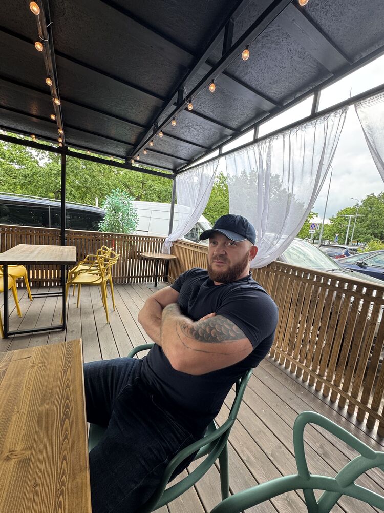  53290031  , 35 ,    -