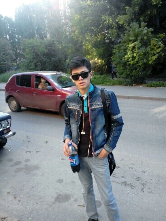  ,   Sanjar, 25 ,   ,   