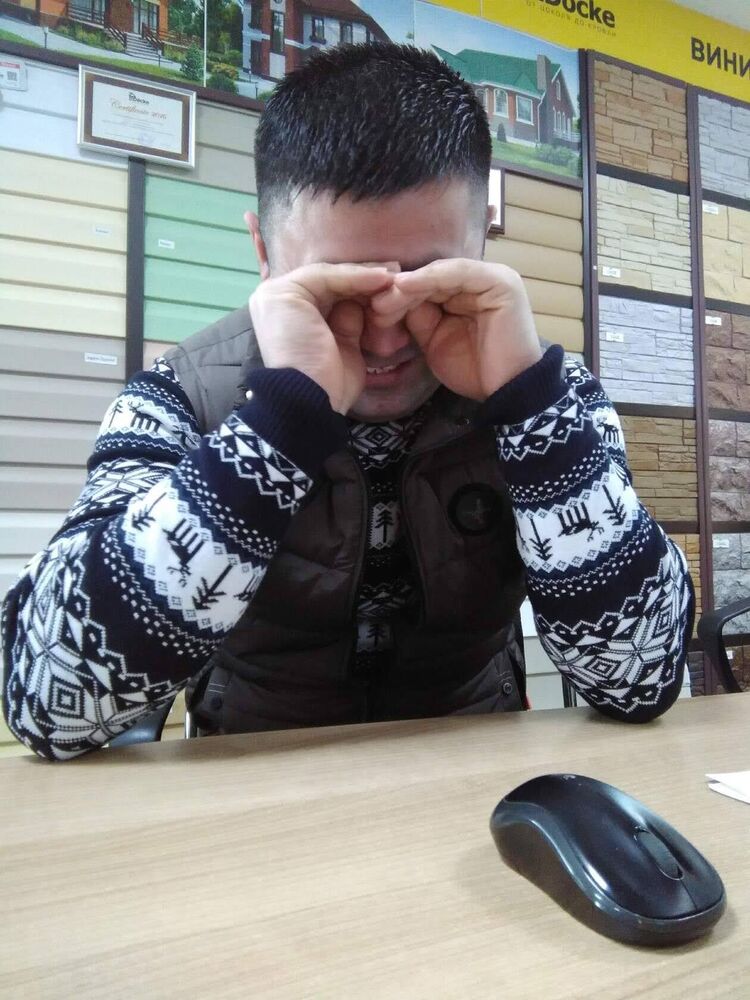  30118481  RUSTAM, 37 ,    