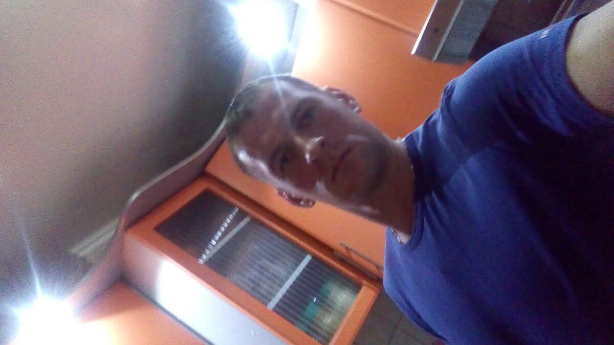  7825881  , 42 ,    
