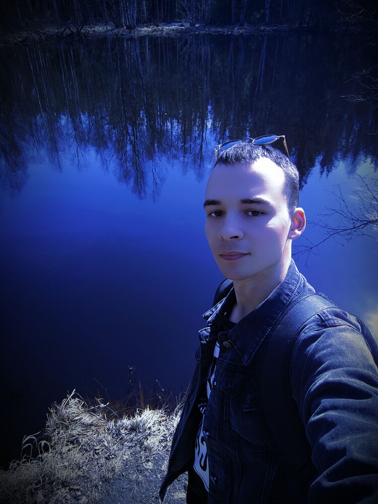 52630061  Vladislav, 29 ,    