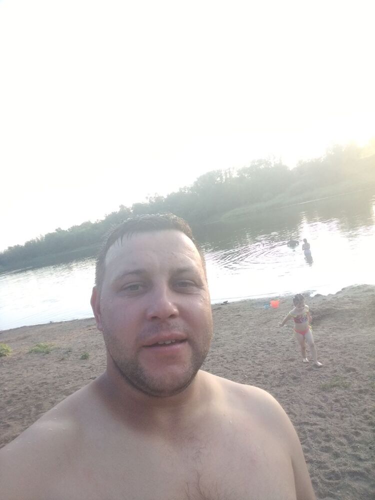  23570251  , 40 ,    