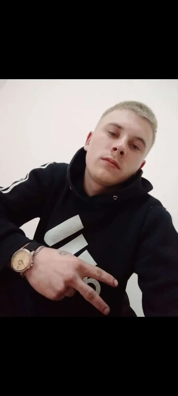  35577991  , 21 ,    