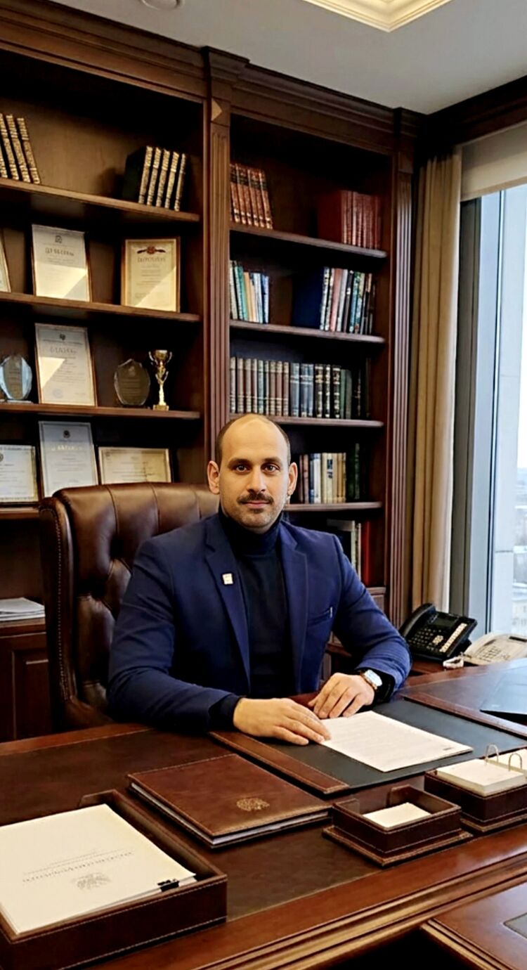 ���������� ������, ���� ������� Russell, 39 ���, ������������ ��� ����� � ���������, c�������� ���������