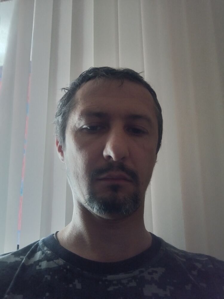  --,   ϸ, 42 ,   ,   , c 