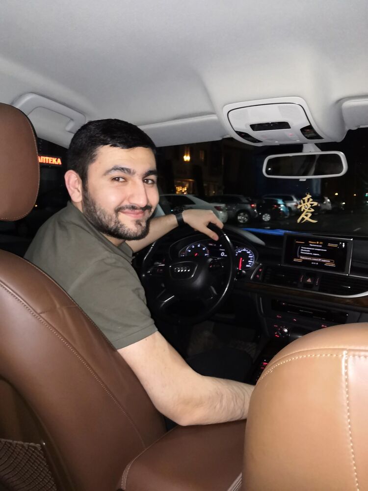  19441431  Cemil, 32 ,    