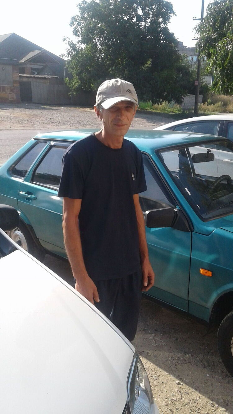  28239841  , 47 ,    