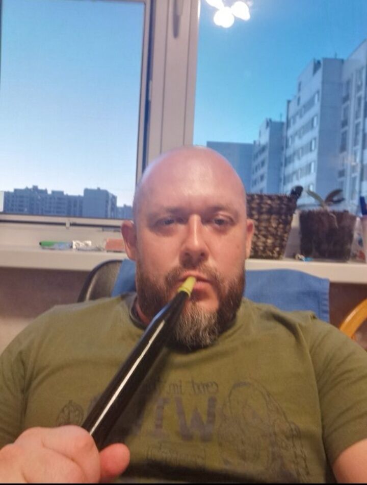  41553841  , 44 ,    