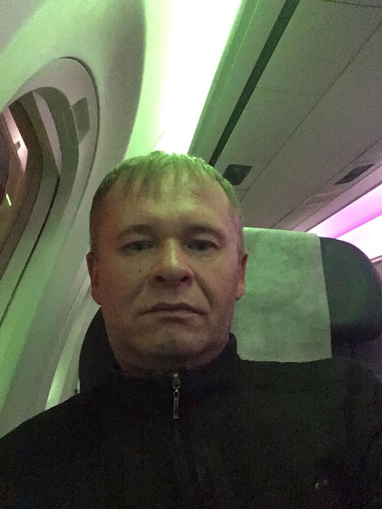  46889981  Sergei, 50 ,    