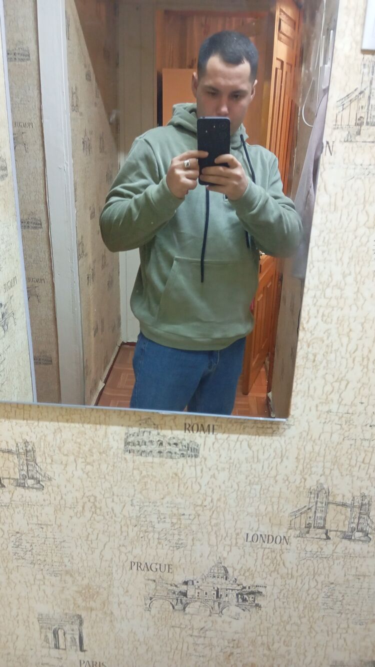  47884011  , 22 ,    