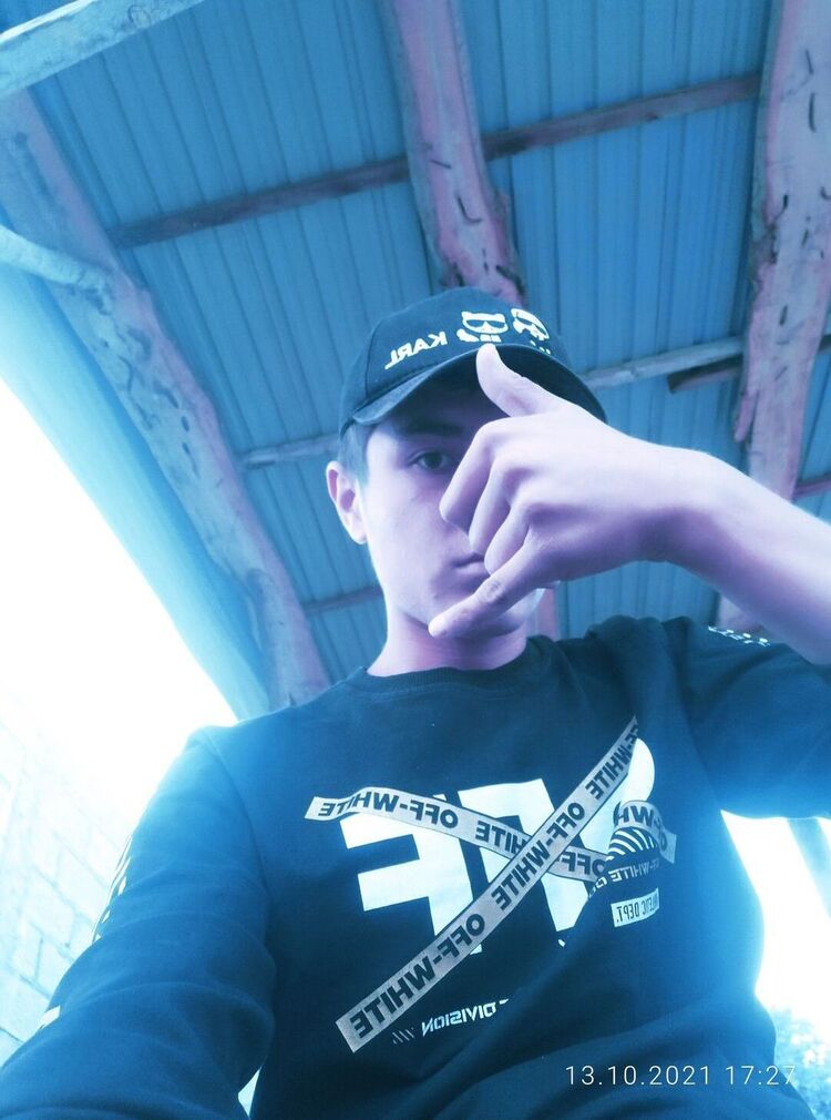  54235131  Isco, 20 ,    -