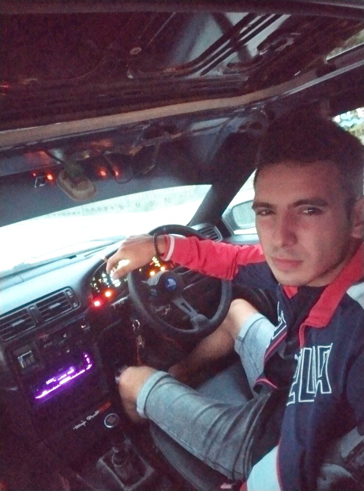  30379751  , 26 ,    