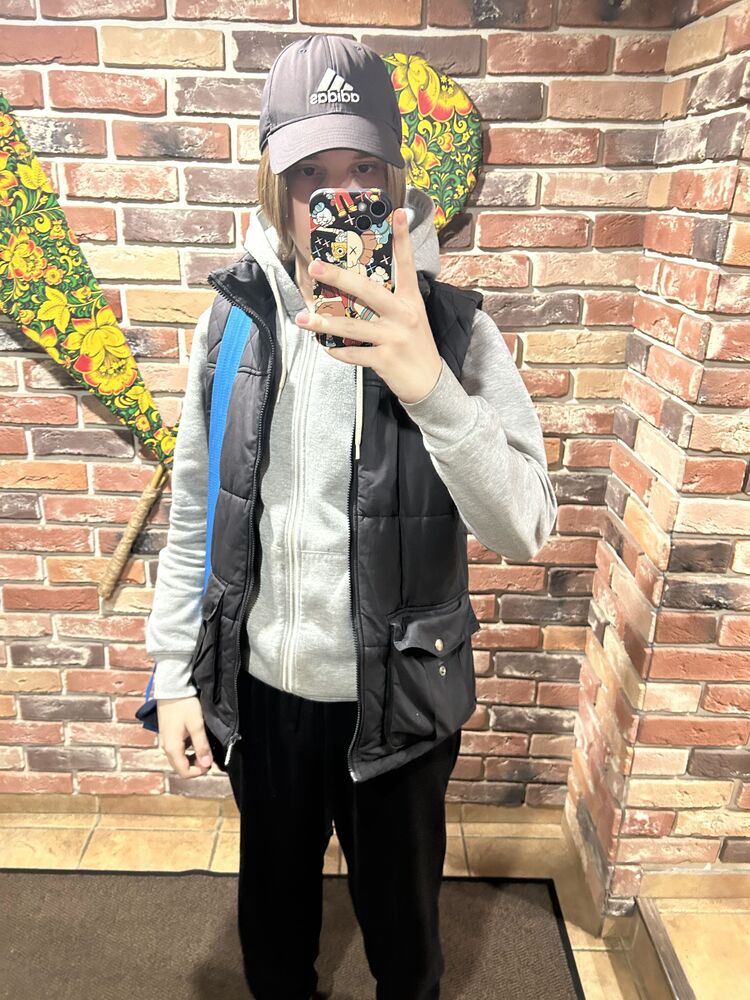  42973321  , 20 ,    