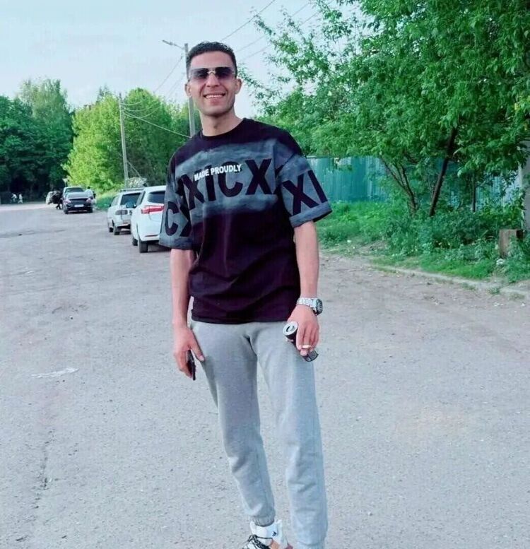  54178281  , 23 ,    -