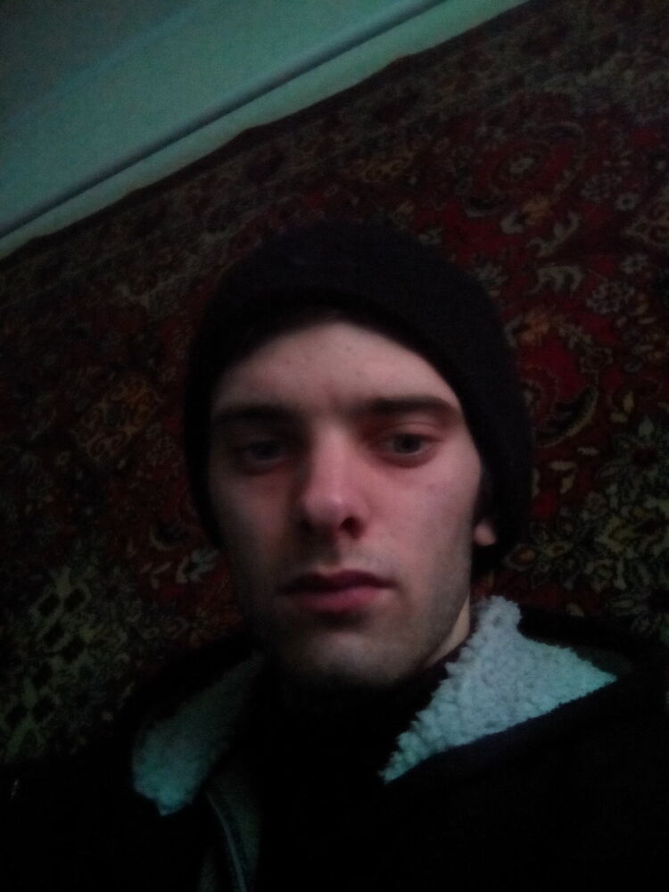  5464091  Iurii, 31 ,    