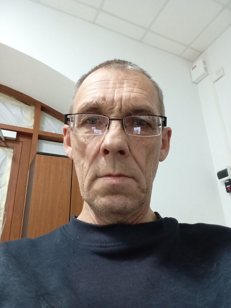  39148081  , 62 ,    