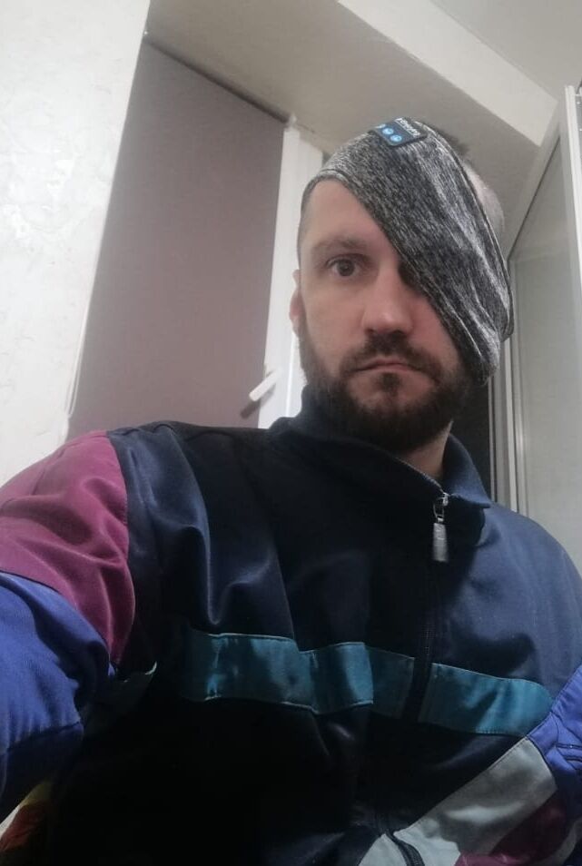  47831681  , 40 ,    