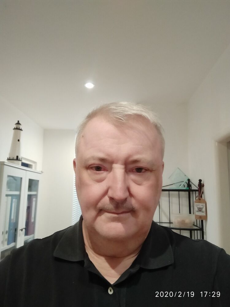  19635271  Petr, 62 ,    
