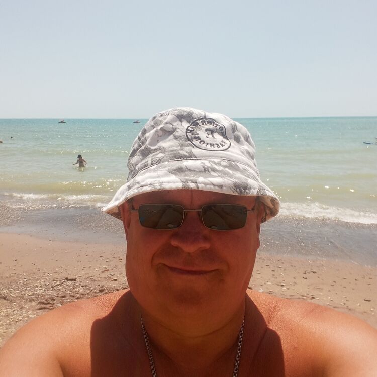  54734251  Gennady, 56 ,    