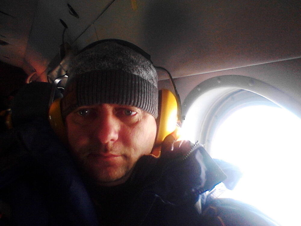  ,   Tim, 44 ,   , 