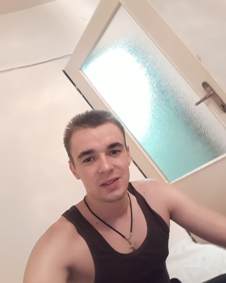  ,   Edik, 25 ,   ,   , c 