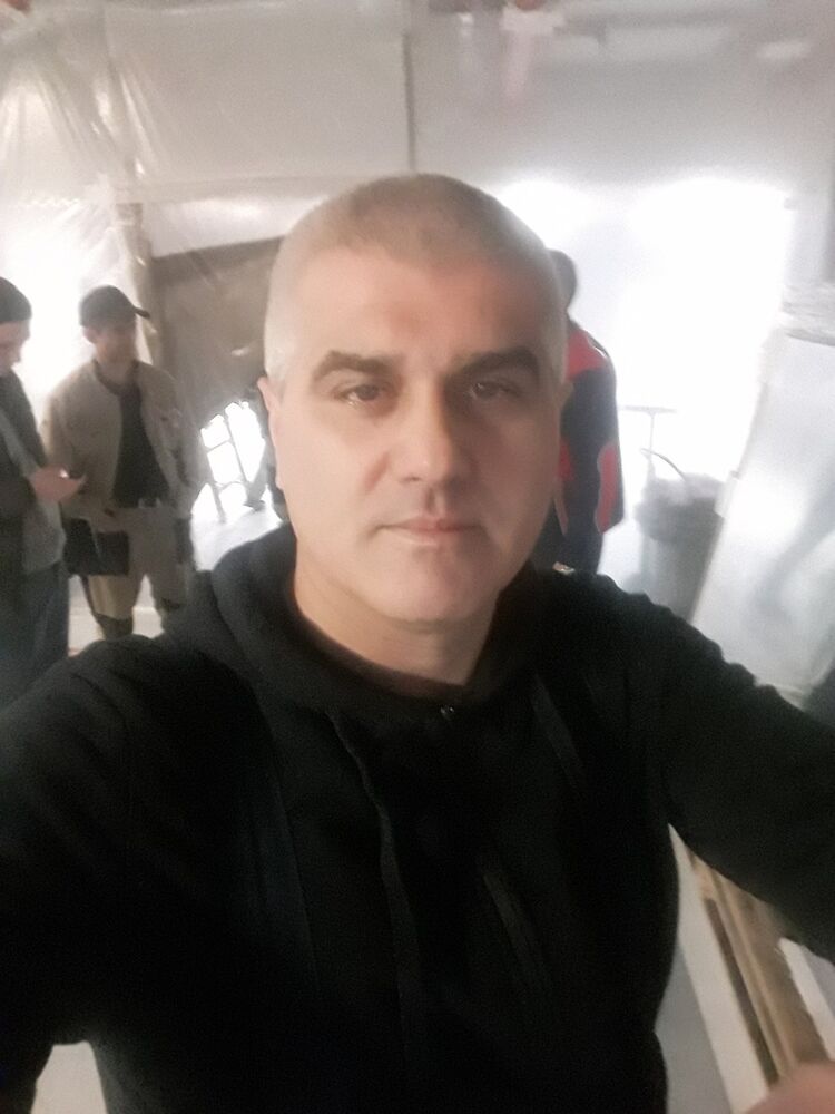   ,   Laza, 51 ,   ,   , c 