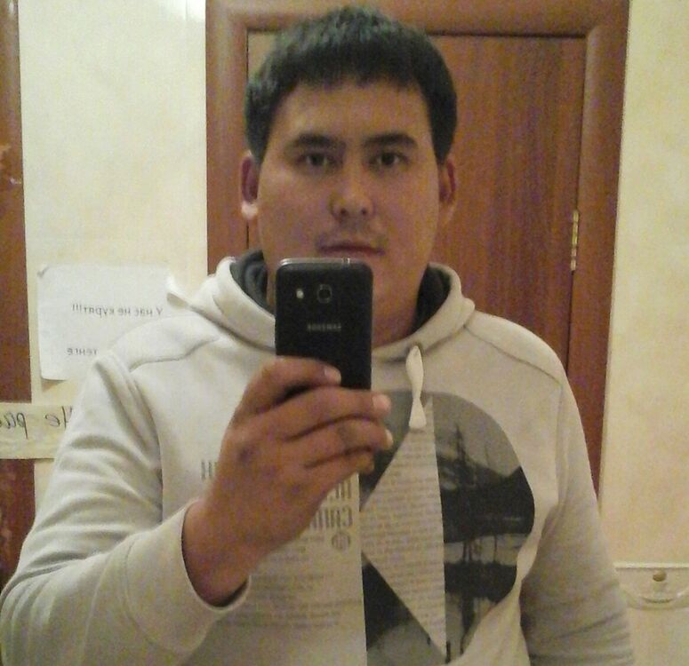  ,   Nurik, 37 ,   